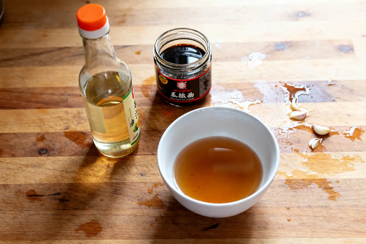 Par quoi remplacer la sauce Nuoc Mam ? 5 alternatives faciles